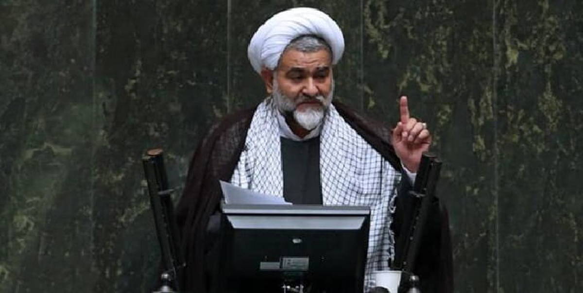 پرتاب از کوه و تکه تکه کردن مسئول خطاکار +ویدئو