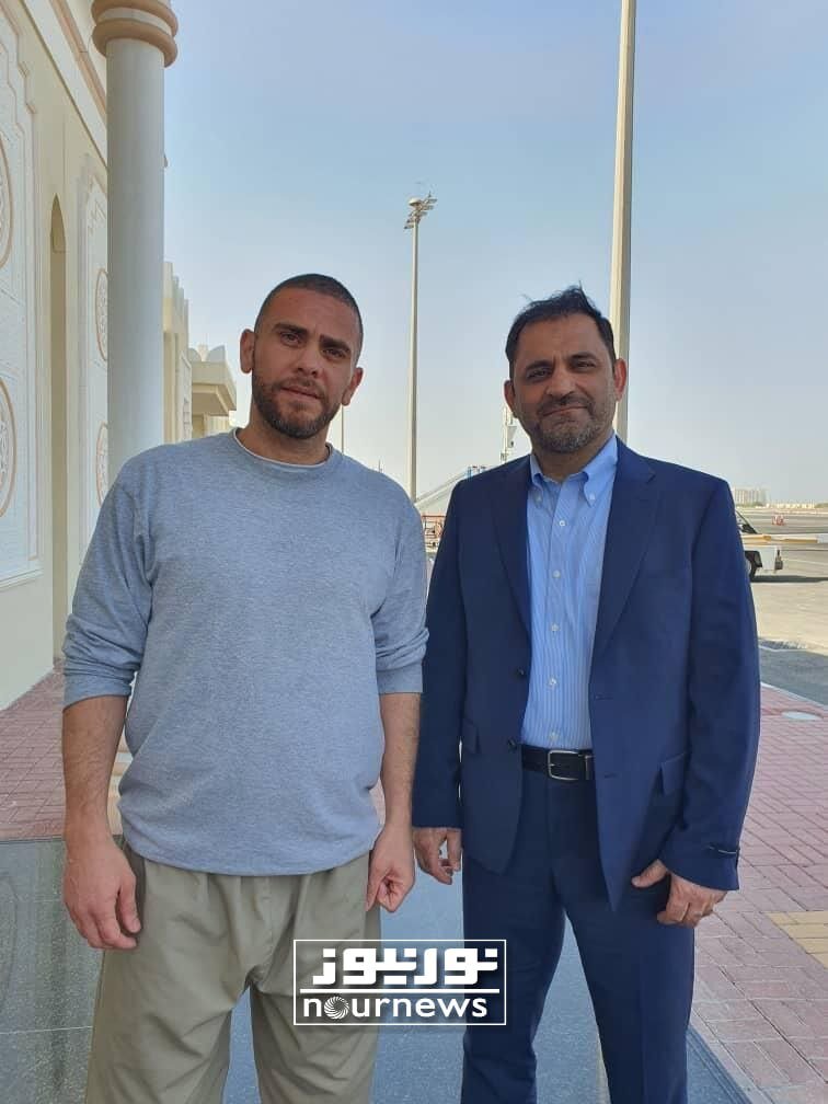 تصویری از دو زندانی ایرانی در آمریکا که آزاد شدند