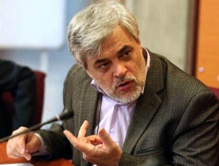 دولت احمدی‌نژاد از بین نرفته؛ مرد پُرحاشیه در مملکت رئیس‌جمهور است