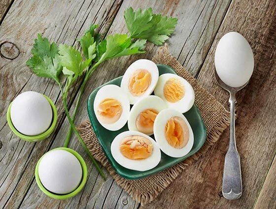 ۱۰ ماده غذایی موثر بر افزایش سرعت سوخت و ساز بدن ۱۰ ماده غذایی موثر بر افزایش سرعت سوخت و ساز بدن