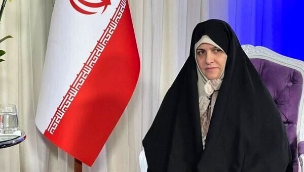 روزنامه اصولگرا جمیله علم‌الهدی را به باد انتقاد گرفت