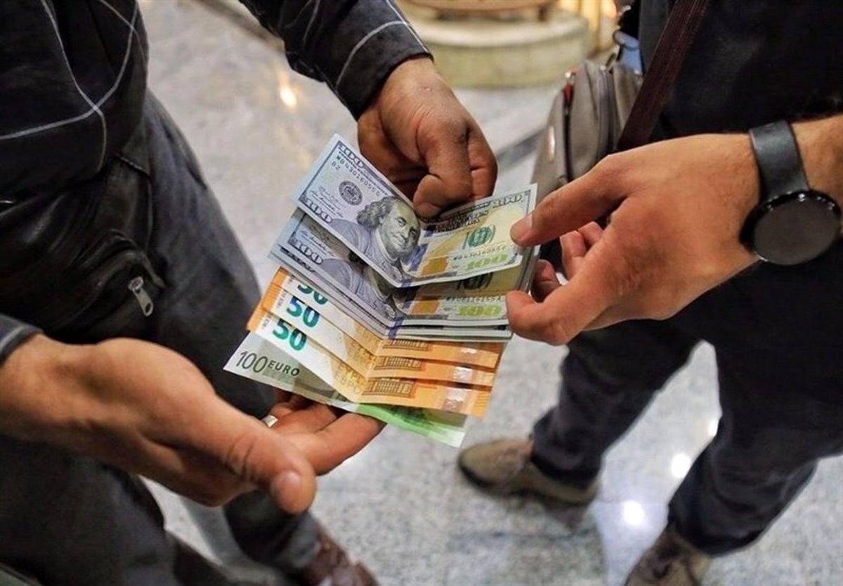 سیگنال‌های مهم برای بازار ارز/ قیمت دلار پرواز خواهد کرد؟