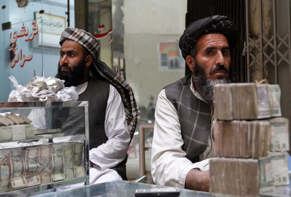 طالبان بی‌سواد «افغانی» را نجات داد اما «ریال» ایران به قهقرا رفت!