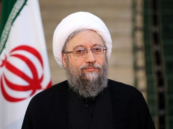 واکنش رئیس مجمع تشخیص به افزایش سن بازنشستگی