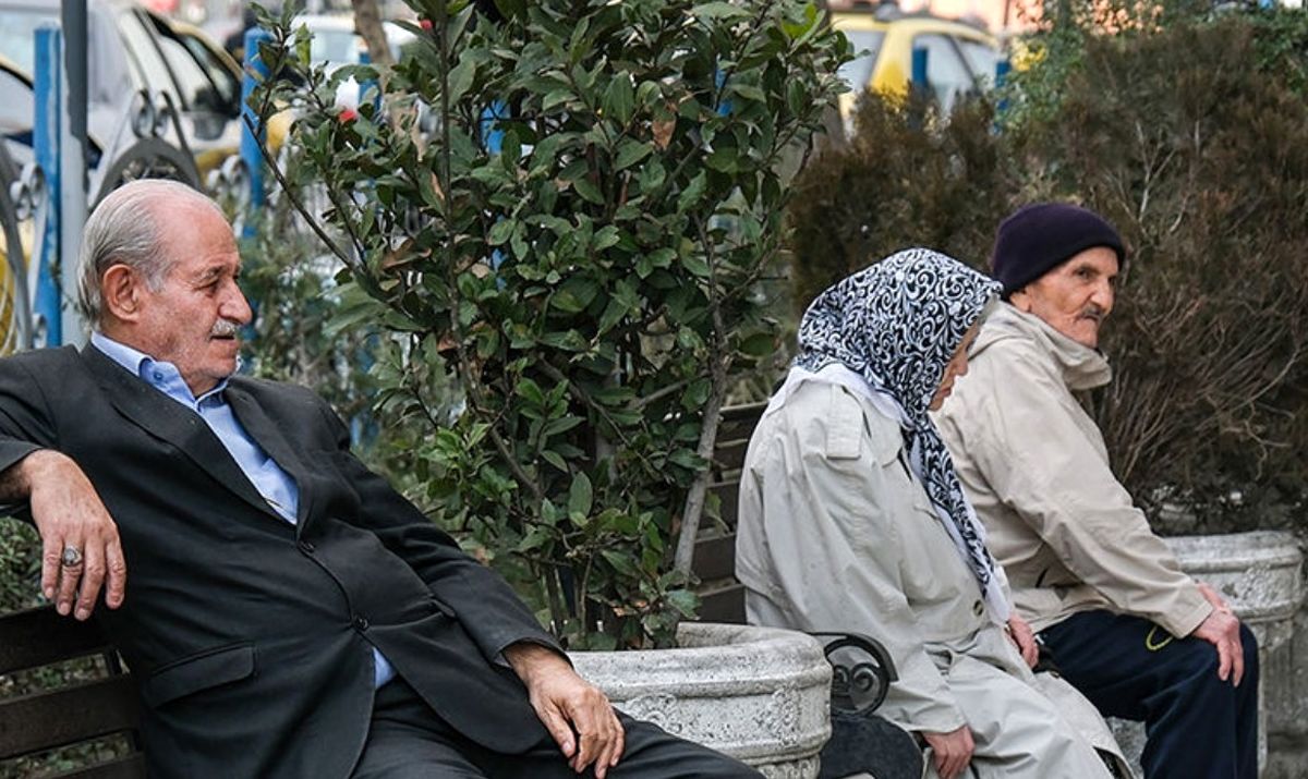 واریز ۴میلیون تومانی عیدی برای این بازنشستگان واریز ۴میلیون تومانی عیدی برای این بازنشستگان