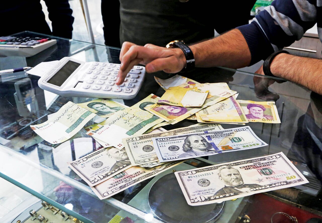 فاجعه دلار ۱۰۰هزار تومانی در پیش است؟