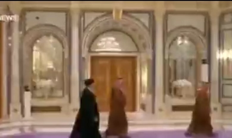 واکنش تند مشاور احمدی‌نژاد به اسقبال از رئیسی در عربستان +تصاویر