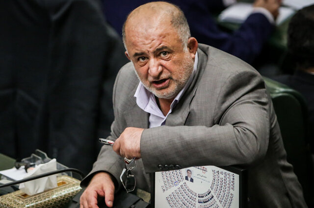 خالص‌سازان زیر سایه احمدی‌نژاد به قدرت رسیدند