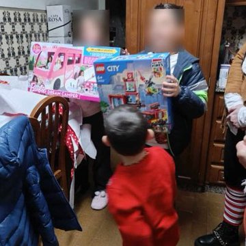 عکس| مربی طارمی این خانواده را غافلگیر کرد