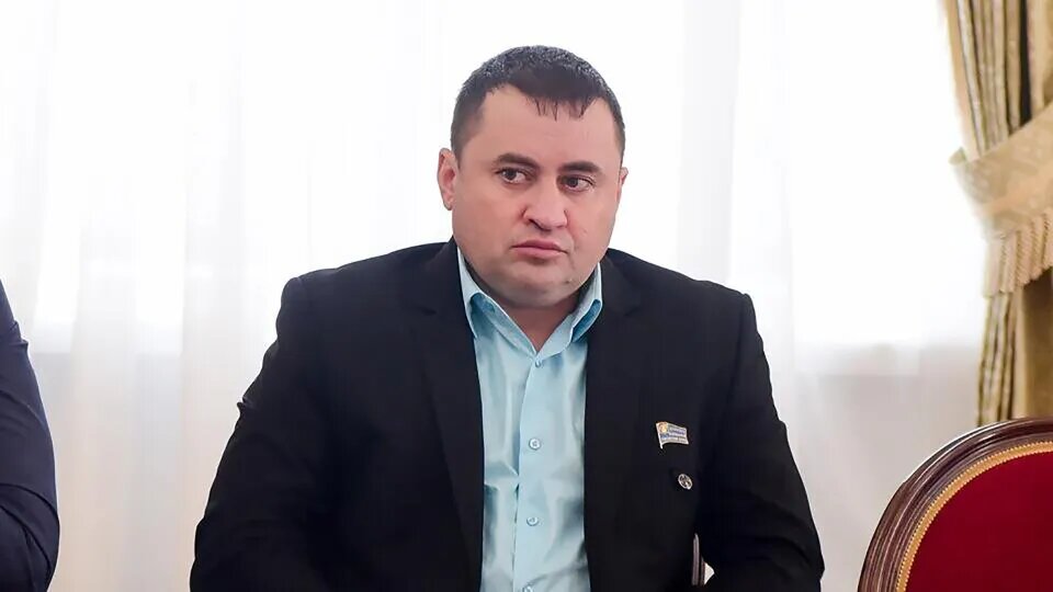 یکی از دوستان پوتین حذف شد! +عکس