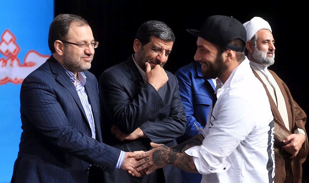 یادآوری تلخ به اصولگرایان: وقتی شجریان در بستر بیماری بود...