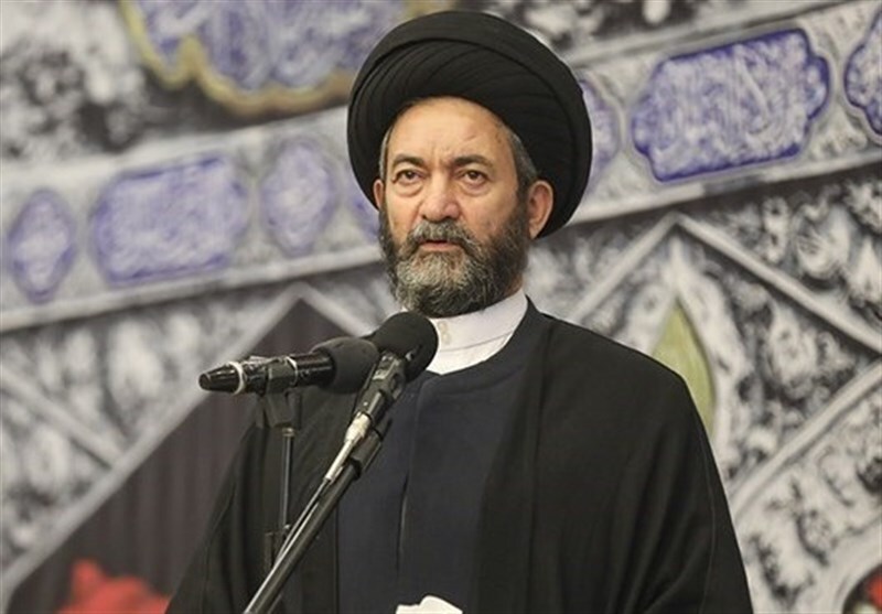 یک امام جمعه وزرای رئیسی و نمایندگان مجلس را نفرین کرد