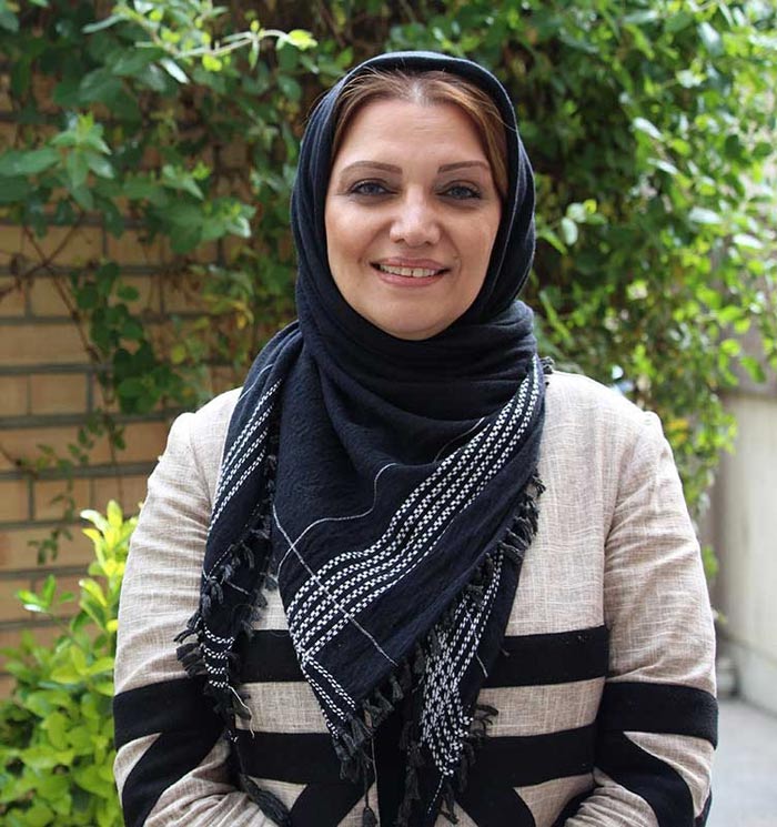 خوانندگی بازیگر زن در سریال جدید رضا عطاران +ویدئو