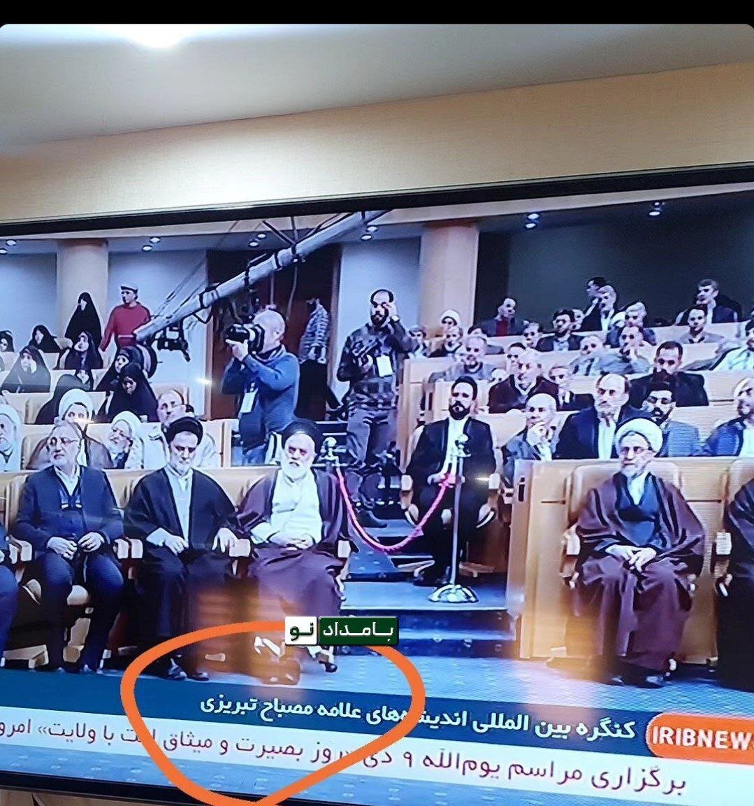 عکس| سوتی شبکه خبر در پخش زنده یک مراسم