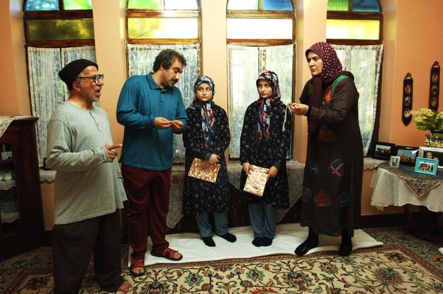 همه چیز درباره پایتخت؛ از دعوت دوقلوها تا انصراف تنابنده از سریال فتحی همه چیز درباره پایتخت؛ از دعوت دوقلوها تا انصراف تنابنده از سریال فتحی