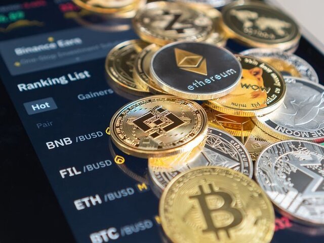 سقوط ارزش دو ارز پرطرفدار ادامه دارد