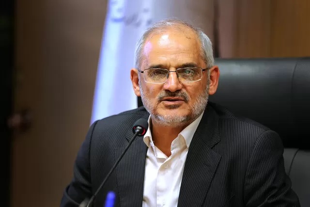 وزیر سابق آموزش و پرورش به خدمت صحرایی رسید!