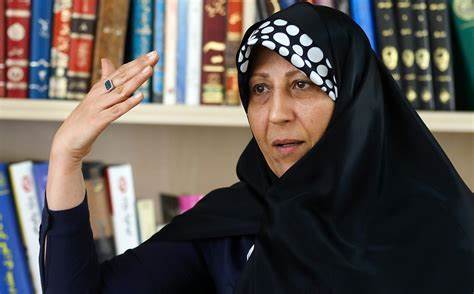 انتقاد تند فاطمه هاشمی: آقای شمخانی درباره فوت پدرم نظر دیگری داشتند! انتقاد تند فاطمه هاشمی: آقای شمخانی درباره فوت پدرم نظر دیگری داشتند!