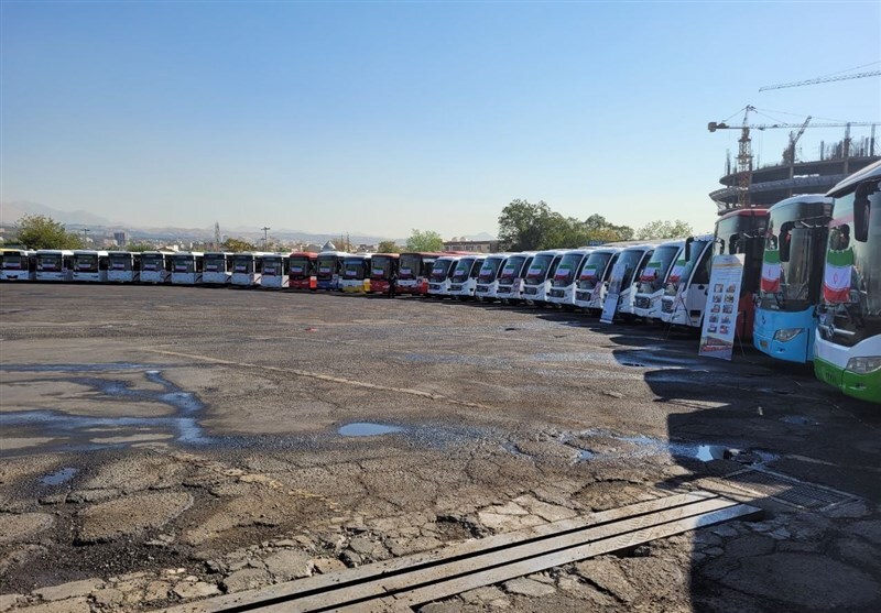 اتوبوسهای تازه تولیدشان غیرقابل استفاده بود؛ جنجال بین اتوبوسرانی و ایرانخودرو بالا گرفت اتوبوسهای تازه تولیدشان غیرقابل استفاده بود؛ جنجال بین اتوبوسرانی و ایرانخودرو بالا گرفت