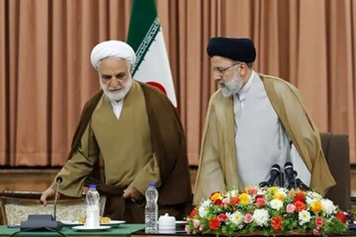تنش قوه قضاییه و مجریه بر سر ماجرای کوروش کمپانی بالا گرفت؛ دفتر ریاست جمهوری بیانیه داد تنش قوه قضاییه و مجریه بر سر ماجرای کوروش کمپانی بالا گرفت؛ دفتر ریاست جمهوری بیانیه داد