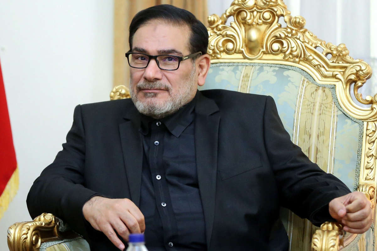 تحلیل شمخانی از راهبرد کاخ سفید برای آسیب زدن به مردم تحلیل شمخانی از راهبرد کاخ سفید برای آسیب زدن به مردم