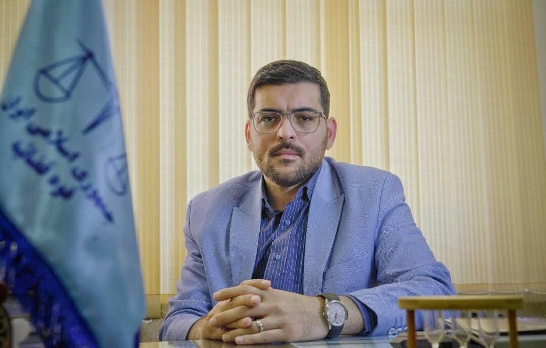 حرکت باورنکردنی قاضی تهرانی؛ کمکاری کردم پس بازداشت میشوم! حرکت باورنکردنی قاضی تهرانی؛ کمکاری کردم پس بازداشت میشوم!