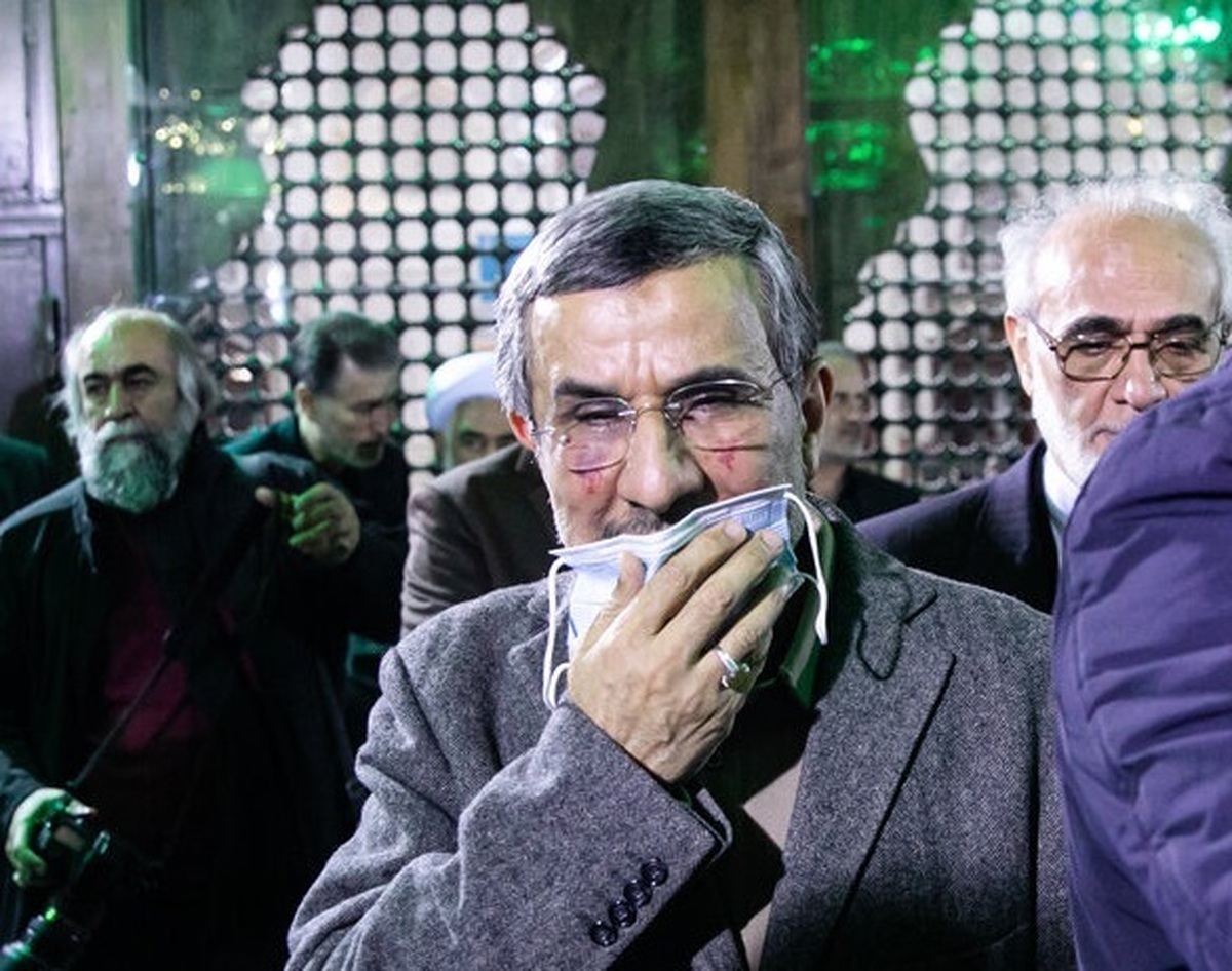 پشت‌پرده ظاهر جدید احمدی‌نژاد لو رفت!