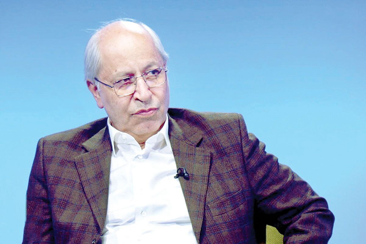 اقتصاددان برجسته: ایران که مادر عزیز همه ماست، در مسیر مرگ تدریجی‌ست
