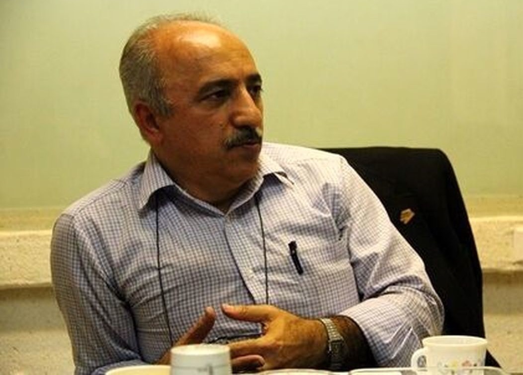 لغو تحریم هم کشور را نجات نمی‌دهد/ اوضاع اقتصادی در ۱۴۰۳ به کدام سمت می‌رود؟