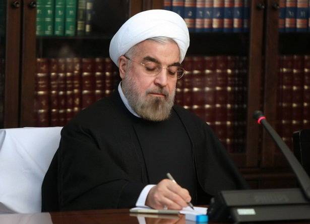 کیهان از دروغش درباره خواب بودن حسن روحانی در شب حمله موشکی به عین‌الاسد عقب‌نشینی کرد