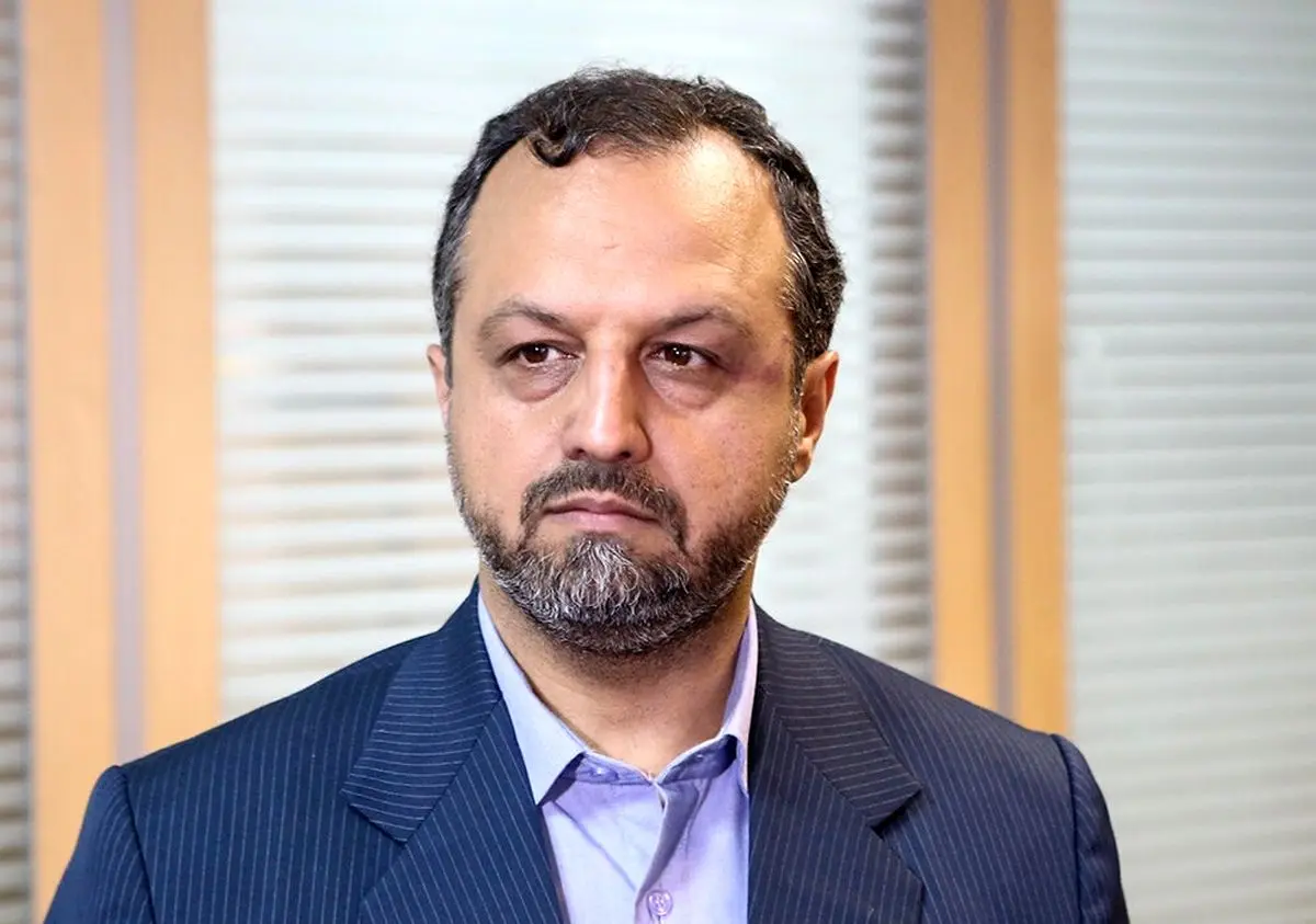 سوال مهم از وزیر اقتصاد: اگر نرخ دلار آزاد را قبول ندارند، چرا شمش طلا را به همین نرخ به مردم میفروشید؟ سوال مهم از وزیر اقتصاد: اگر نرخ دلار آزاد را قبول ندارند، چرا شمش طلا را به همین نرخ به مردم میفروشید؟