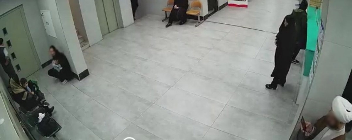 ناگفتههایی از اقدام یک روحانی درباره حجاب در قم؛ بحث درباره بدیهیات شرمآور است! ناگفتههایی از اقدام یک روحانی درباره حجاب در قم؛ بحث درباره بدیهیات شرمآور است!