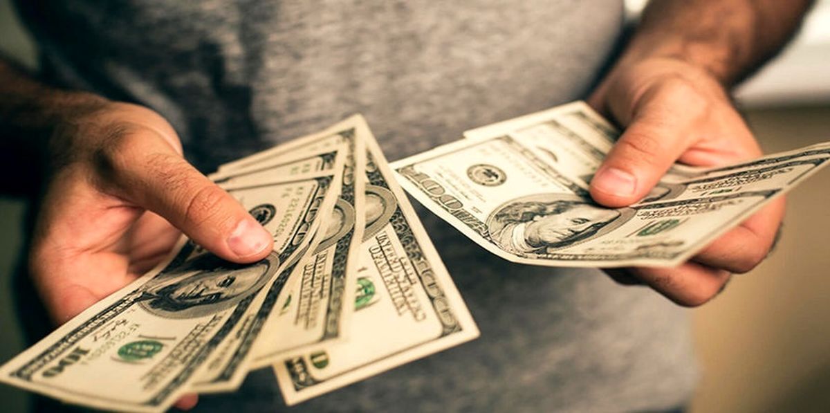 بورس یک قربانی دیگر تثبیت قیمت دلار/ پیش بینی دلار تا پایان سال ۱۴۰۳