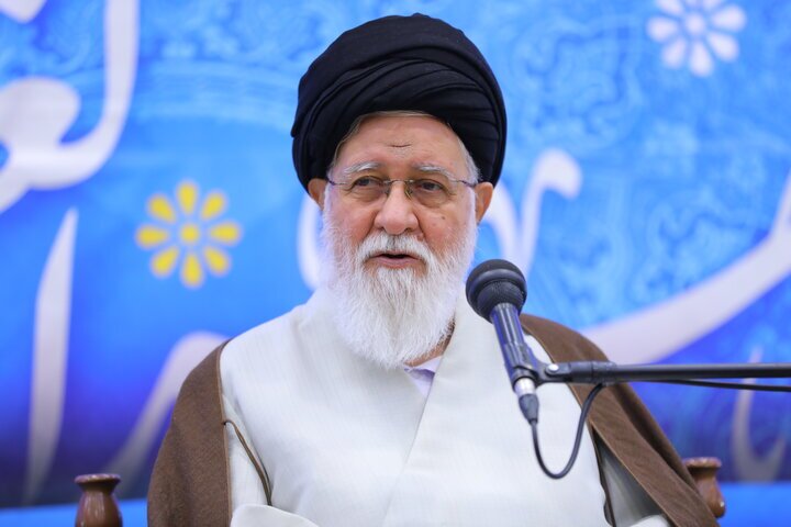 آقای علم‌الهدی چرا دلار به قیمت باور نکردنی رسیده است؟