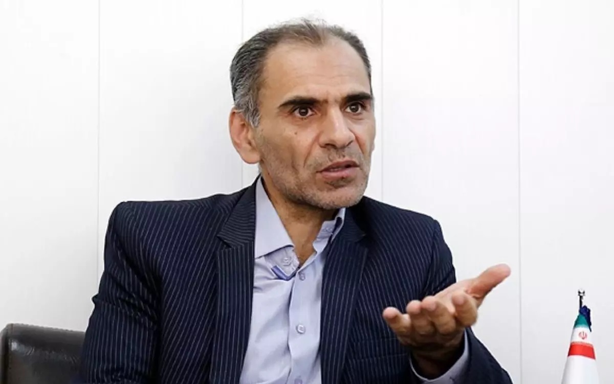 خیانت چین به ایران تمامی ندارد/ نفت کشور مفت و مجانی در اختیار چشمبادامیها خیانت چین به ایران تمامی ندارد/ نفت کشور مفت و مجانی در اختیار چشمبادامیها