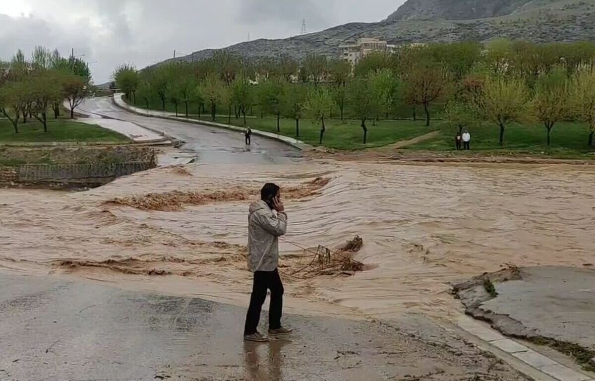 وقوع بارشهای عجیب در جنوب کشور؛ ۱۰ رکورد ثبت شد وقوع بارشهای عجیب در جنوب کشور؛ ۱۰ رکورد ثبت شد