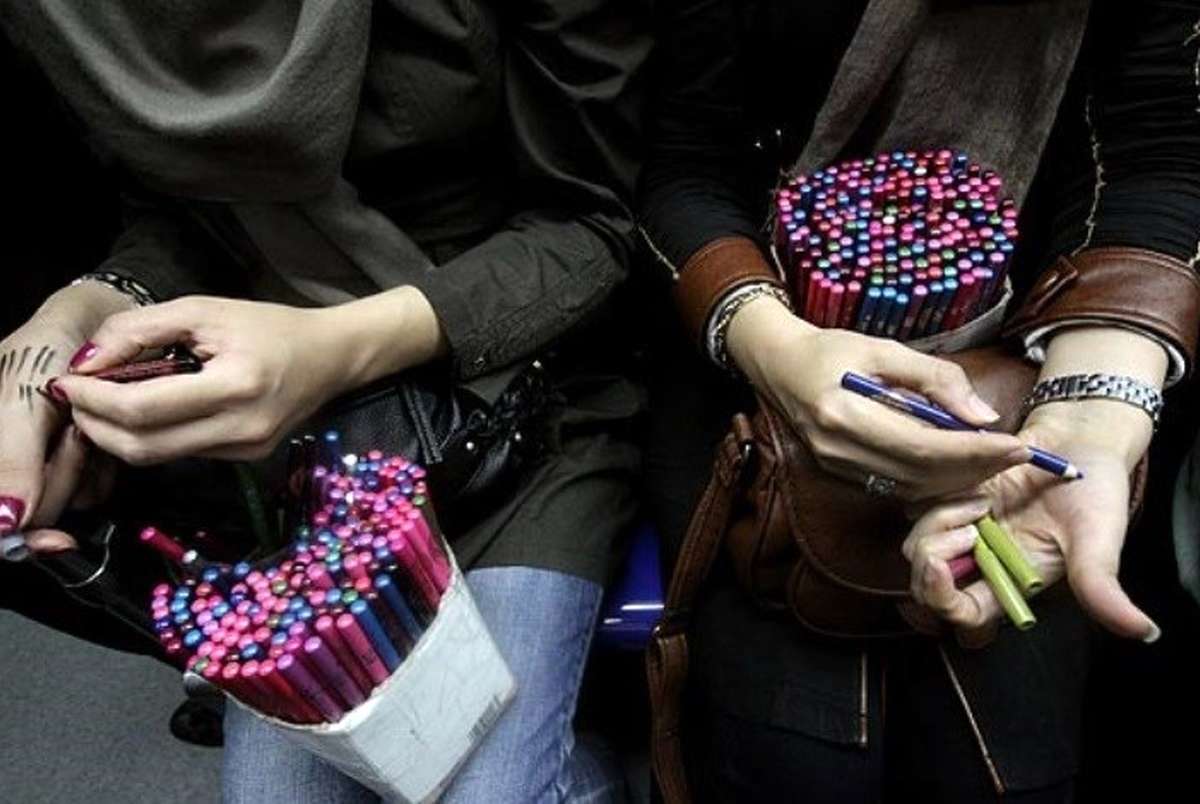 حقایق وحشتناک از لوازم آرایشی قاچاق در ایران؛ با مواد سمی تولید شده‌اند