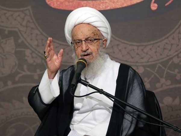 آیت‌الله مکارم شیرازی: مسأله حجاب را از طریق روش‌های صحیح، می‌توان اجرا کرد