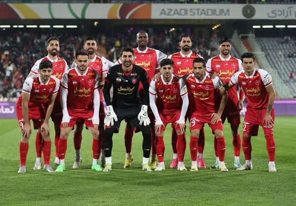 ۳ بازی سخت در انتظار پرسپولیس؛ گام بلند برای قهرمانی برداشته میشود؟ ۳ بازی سخت در انتظار پرسپولیس؛ گام بلند برای قهرمانی برداشته میشود؟
