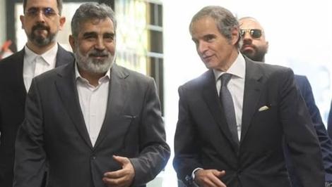 گروسی: تهران مواد کافی برای ساخت سه بمب هستهای در عرض چند هفته دارد گروسی: تهران مواد کافی برای ساخت سه بمب هستهای در عرض چند هفته دارد