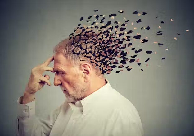 نشانه‌های ابتلا به آلزایمر چیست؟/ سن ابتلا به آلزایمر به دهه ۴۰ هم رسید