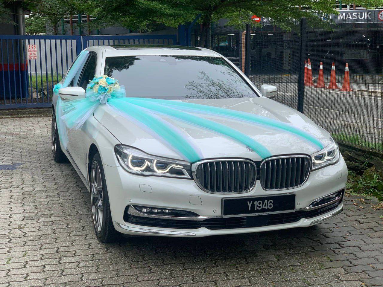 قیمت‌های شگفت‌انگیز برای اجاره ماشین عروس لاکچری +عکس