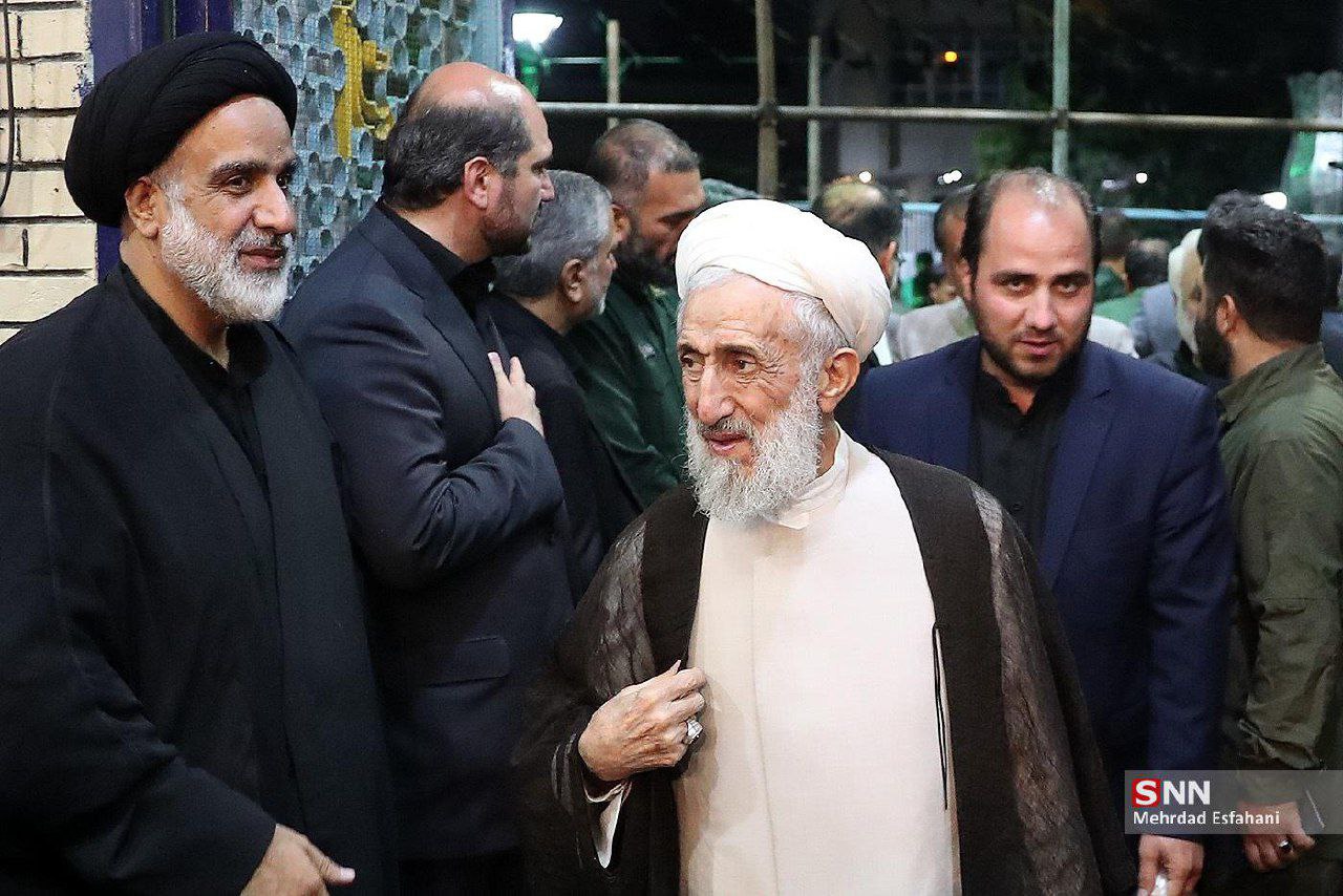 عکس| حضور کاظم صدیقی در مراسم شهدای خدمت