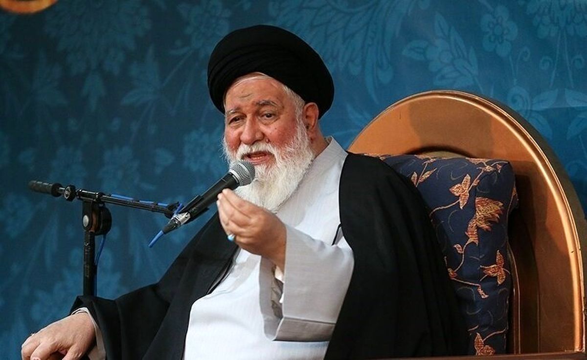 علم الهدی: نباید بگذاریم شخصیت مدیریتی مرحوم رئیسی زیر سؤال برود و دولت ناکارآمد جلوه کند/ این سه سال به اندازه هشت سال برکات داشت