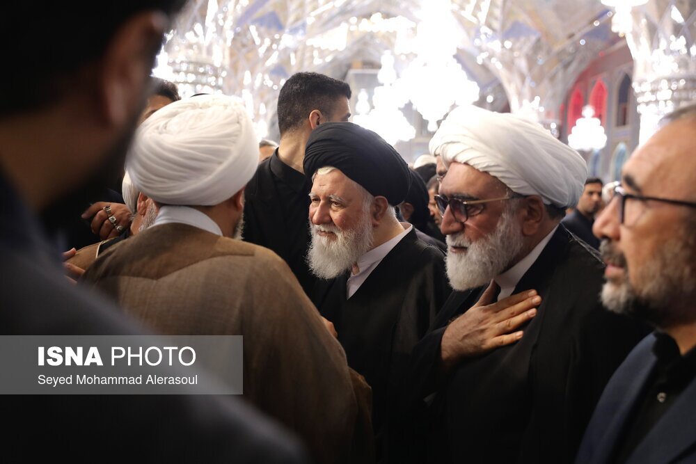 امام جمعه مشهد در مراسم عزاداری دامادش +تصاویر