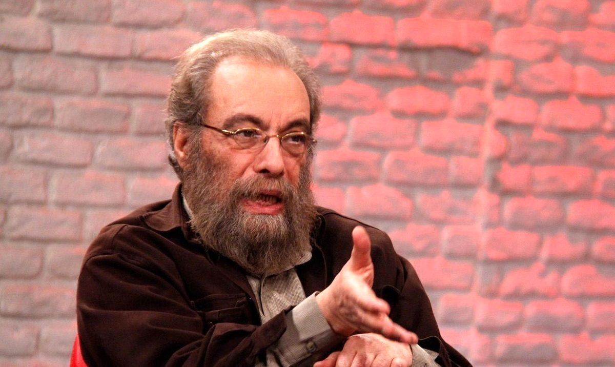 ویدئوی حمله تند مجری صداوسیما به فراستی روی آنتن زنده خبرساز شد ویدئوی حمله تند مجری صداوسیما به فراستی روی آنتن زنده خبرساز شد