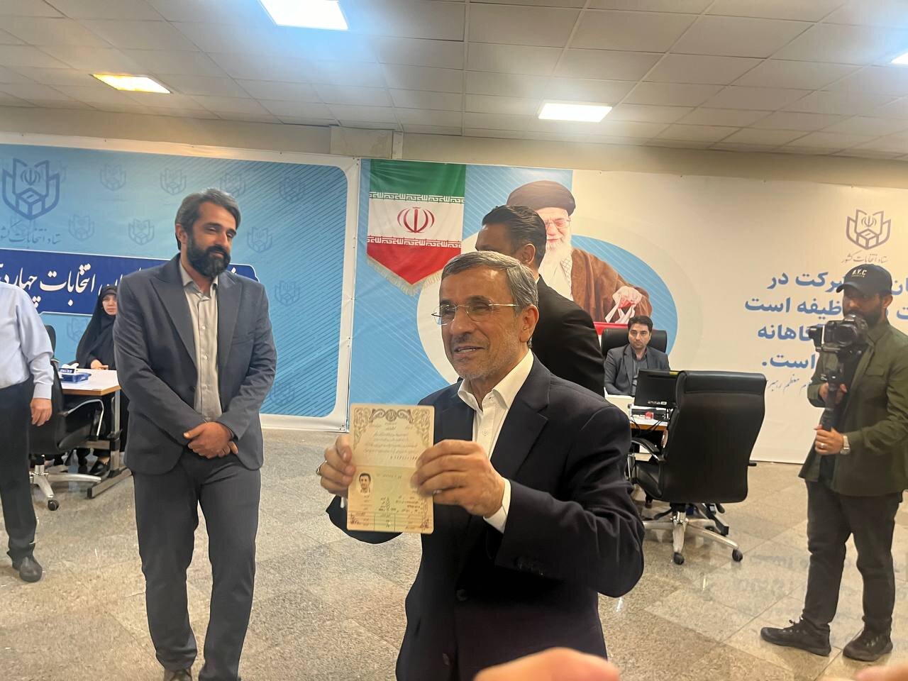 درخواست مهم احمدی‌نژاد از رئیس صداوسیما