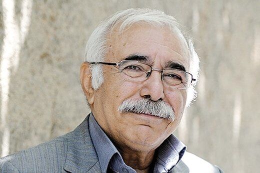 شاعر مشهور به دلیل سکته مغزی در بستری شد شاعر مشهور به دلیل سکته مغزی در بستری شد