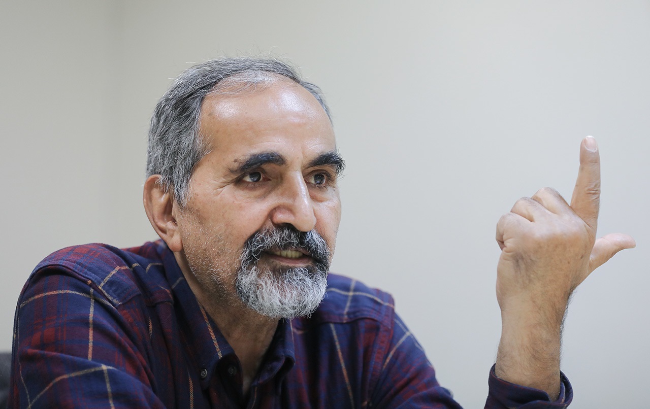 اشتباهات بزرگ احمدی‌نژاد در سال ۱۳۸۴؛ مقابله با شکست خوردگان آغاز فروپاشی او شد