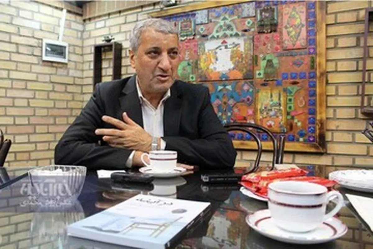 فعال سیاسی اصولگرا: سکوت آقای جلیلی یعنی تایید حرف آقای پورمحمدی